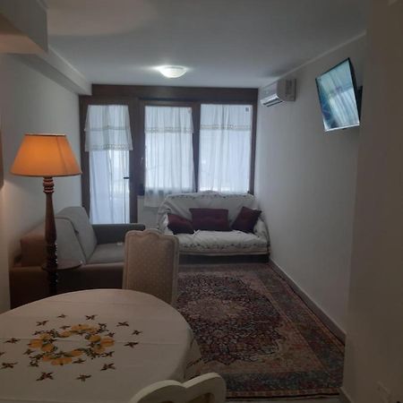 L'Oleandro Casa Vacanze Apartamento Nettuno Exterior foto